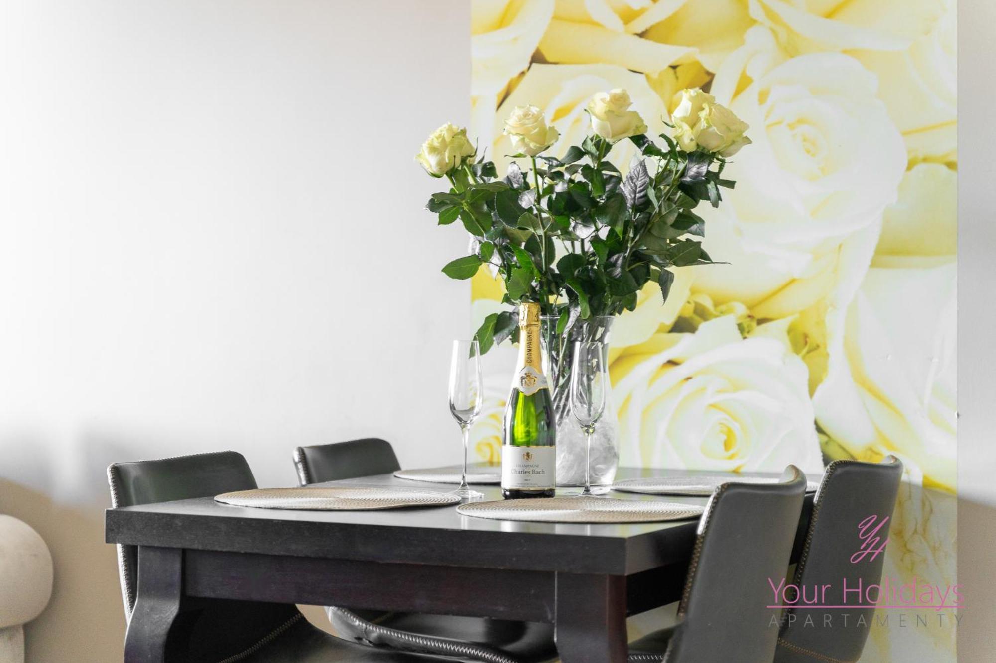 Your Holidays Promenada Gwiazd 28 เมียนซิดดรอแย ภายนอก รูปภาพ
