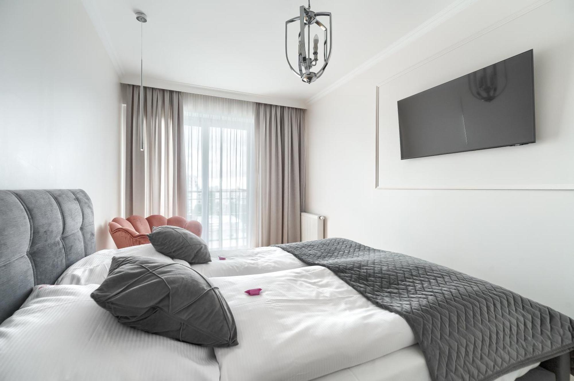 Your Holidays Promenada Gwiazd 28 เมียนซิดดรอแย ภายนอก รูปภาพ